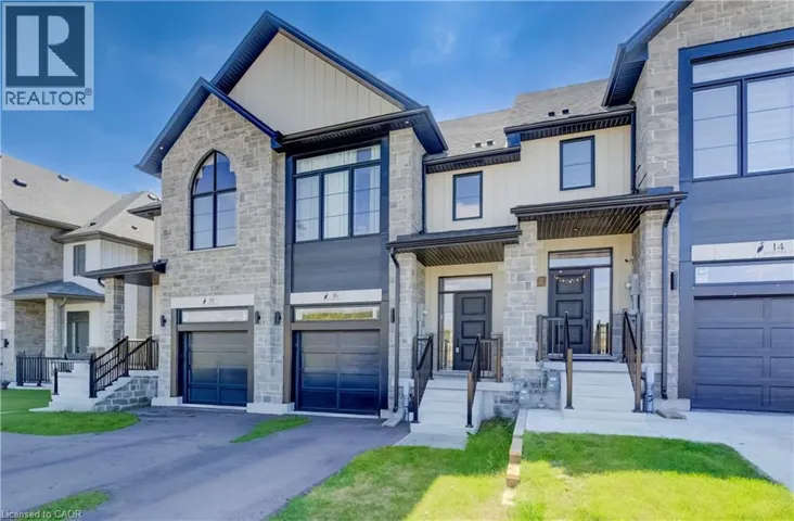 16 SANDSTONE Street, Cambridge, Ontario N1S4Y4