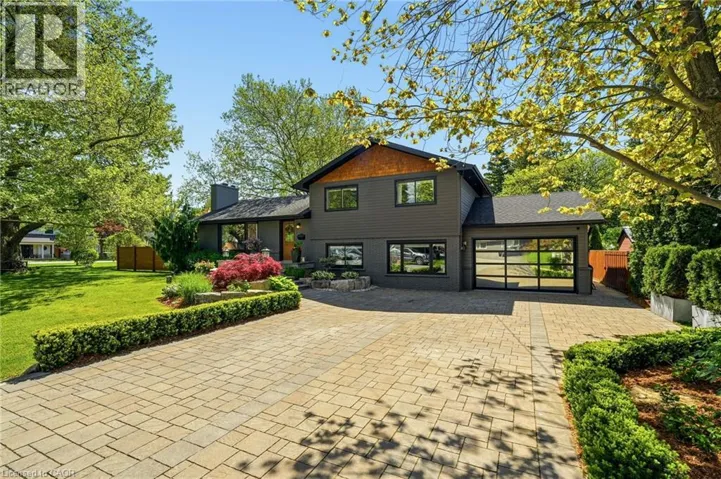 600 DEBORAH Crescent, Burlington, Ontario L7T2N1