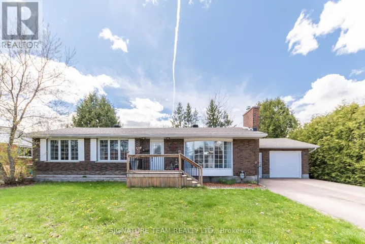 7 MARY STREET, Petawawa, Ontario K8H1R6