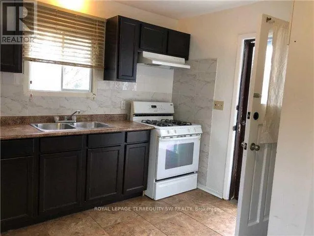 MAIN - 61 CEDAR DRIVE, Toronto (Scarborough Village), Ontario M1J3E9