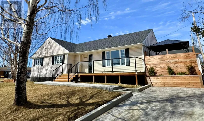829 Retty Street, Labrador City, Newfoundland & Labrador A2V1M8