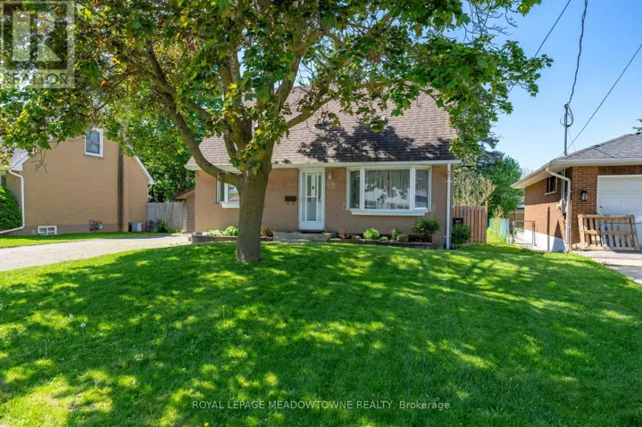 20 DELREX BOULEVARD, Halton Hills (Georgetown), Ontario L7G3X7