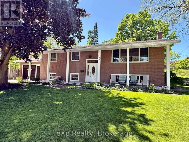 303 MARY STREET, Brockton, Ontario N0G2V0
