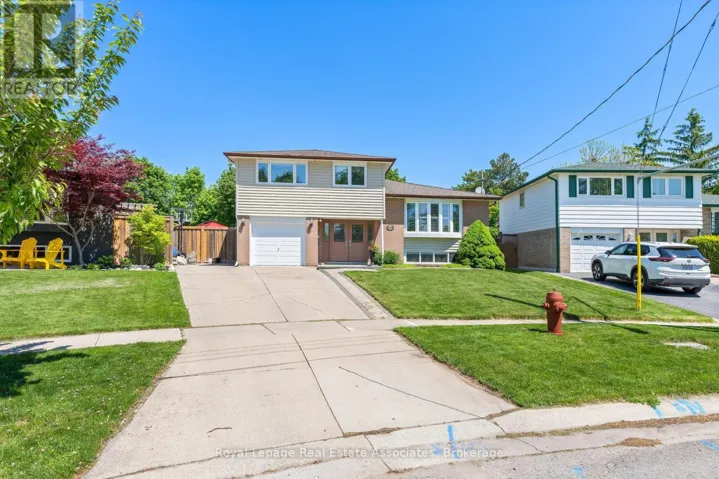 26 MARILYN CRESCENT, Halton Hills (Georgetown), Ontario L7G1K4