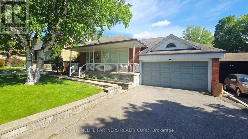 3 RIDGE POINT CRESCENT, Toronto (Brookhaven-Amesbury), Ontario M6M2Z7