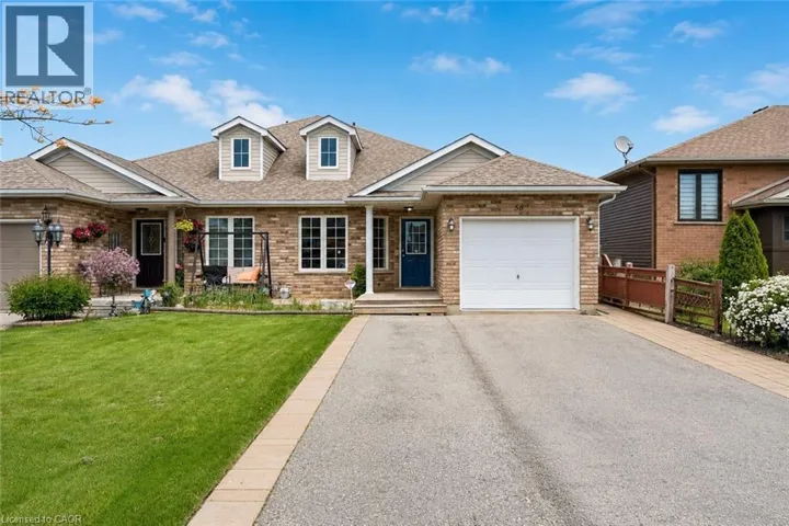 56 GOLDEN ACRES Drive, Smithville, Ontario L0R2A0