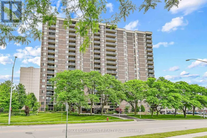 1904 - 301 FRANCES AVENUE, Hamilton (Lakeshore), Ontario L8E3W6