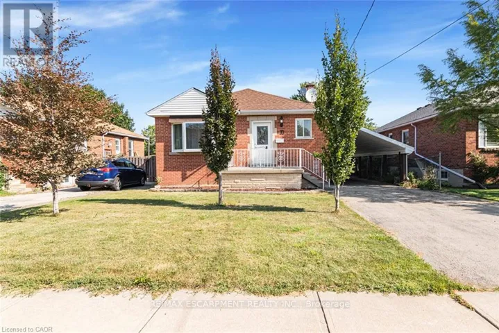 33 ALDERNEY AVENUE, Hamilton (Hill Park), Ontario L9A2A6