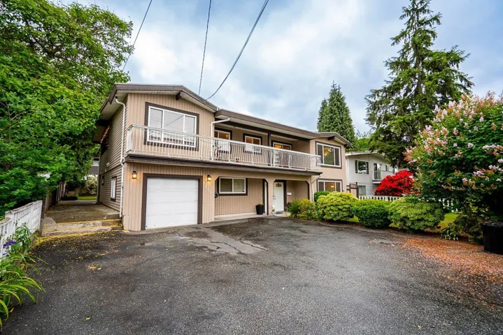 8250 112 STREET, Delta, British Columbia V4C4W6