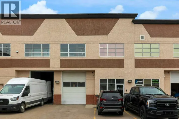 215, 2914 Kingsview Boulevard SE, Airdrie, Alberta T4A0E1