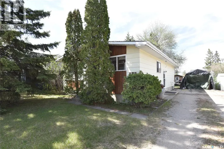 409 Nipawin ROAD E, Nipawin, Saskatchewan S0E1E0