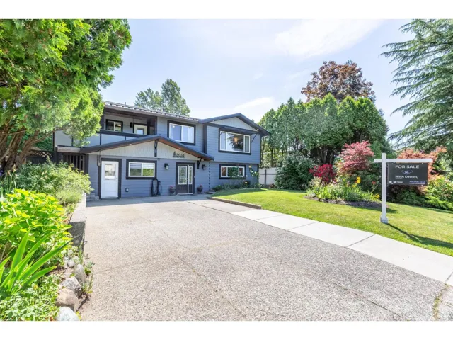 8034 BEAVER DRIVE, Mission, British Columbia V2V5R4