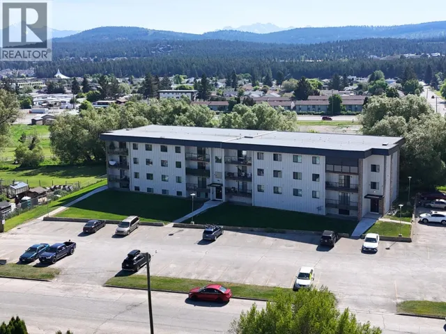 606 18th Avenue N Unit# 404, Cranbrook, British Columbia V1C5M1