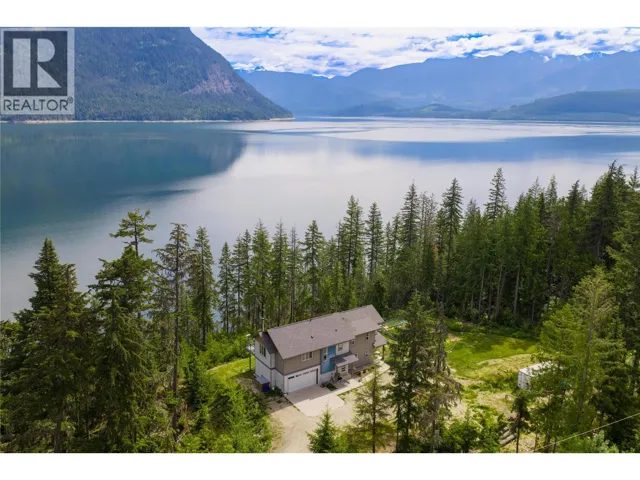 8420 23 Road S Lot# 1, Revelstoke, British Columbia V0E2S0