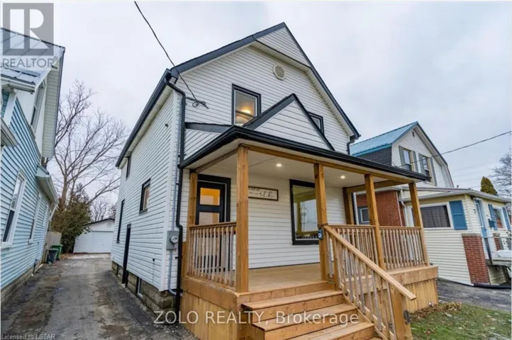 9 FOURTH AVENUE, St. Thomas, Ontario N5R4G8