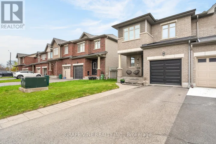 112 HAWKSHAW CRESCENT, Ottawa, Ontario K2J0J6