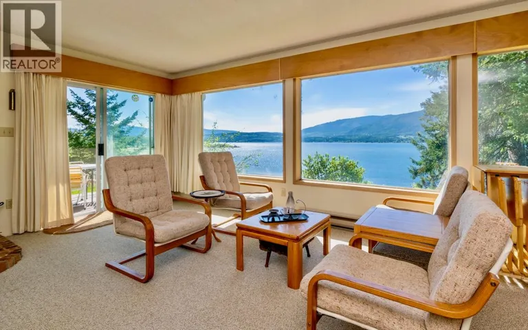 3035 Squilax-Anglemont Road, Lee Creek, British Columbia V0E1M4