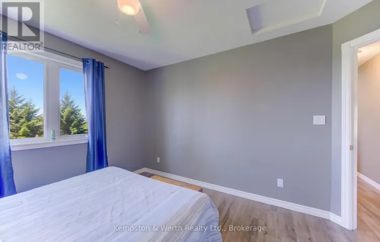 780