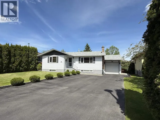 2566 COYLE STREET, Prince George, British Columbia V2N3Y6