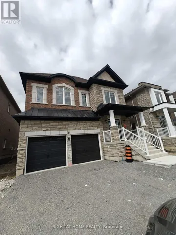 8 LA REINE AVENUE, Richmond Hill (Oak Ridges), Ontario L4E1N7