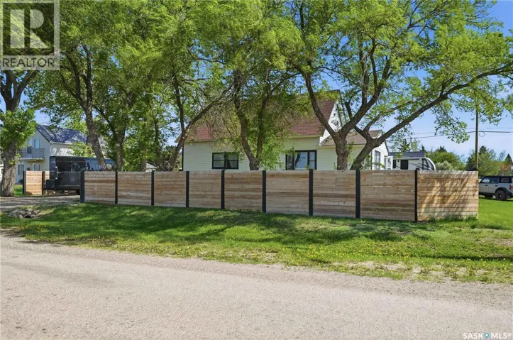 780 Railway AVENUE, Elbow, Saskatchewan S0H1J0