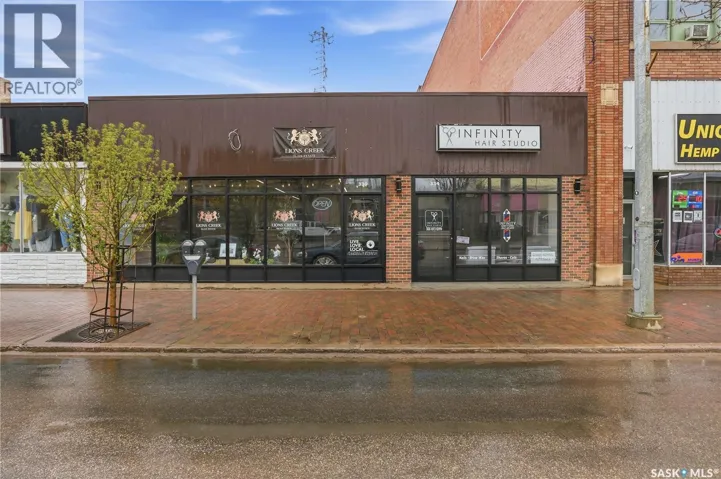 330 Main STREET N, Moose Jaw, Saskatchewan S6H3J9