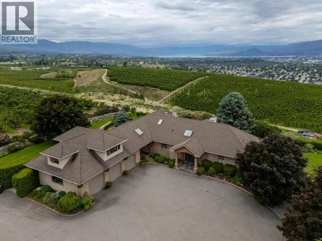 1145 Mckenzie Road, Kelowna, British Columbia V1P1C3