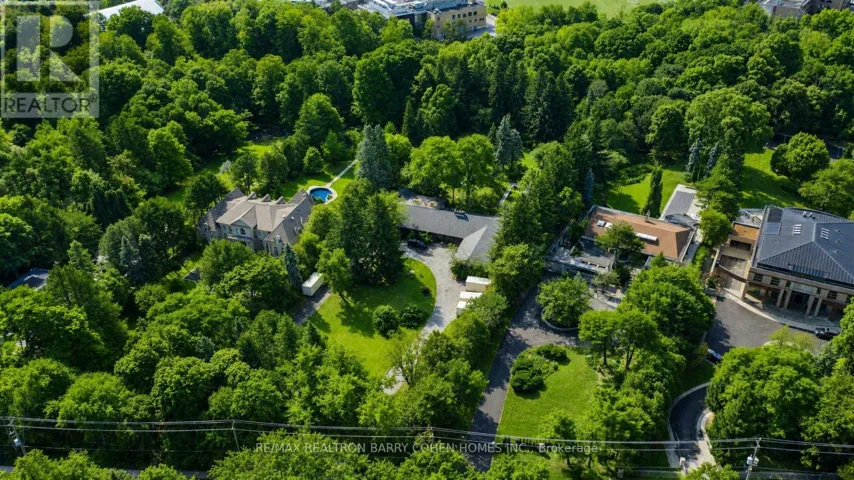14 PARK LANE CIRCLE, Toronto (Bridle Path-Sunnybrook-York Mills), Ontario M3B1Z7
