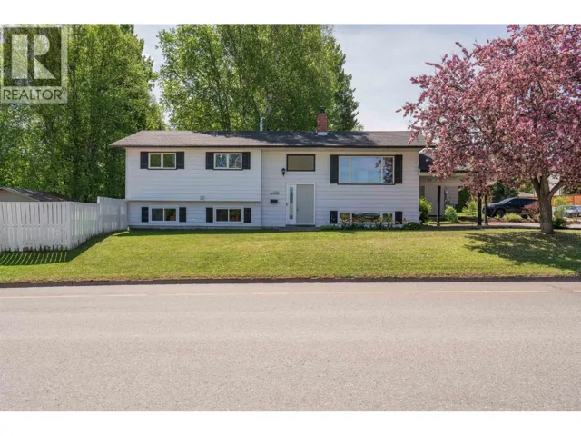 8205 MALASPINA AVENUE, Prince George, British Columbia V2L2P3