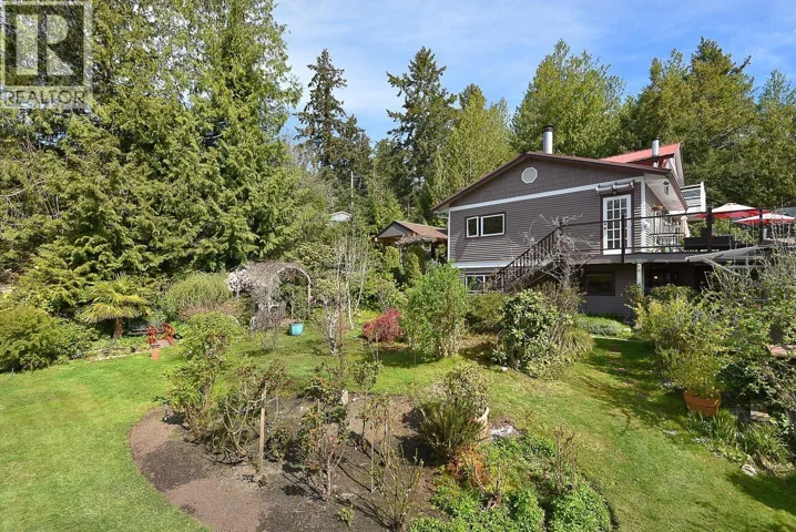 4906 SINCLAIR BAY ROAD, Garden Bay, British Columbia V0N1S1