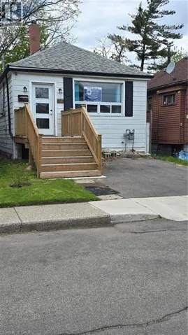 371 FAIRFIELD Avenue, Hamilton, Ontario L8H5J1