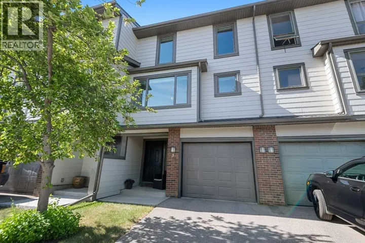 3, 185 Woodridge Drive SW, Calgary, Alberta T2W3X7