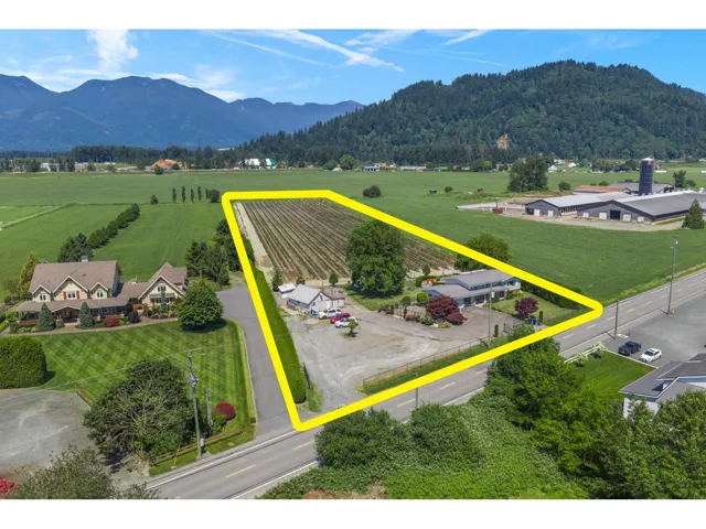 42505 YALE ROAD, Greendale, Sardis - Greendale, British Columbia V2R4J4