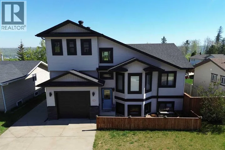 148 Beaconwood Place, Fort McMurray, Alberta T9H2T1