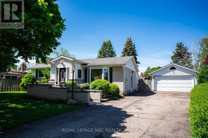 3 MONIQUE CRESCENT, St. Catharines (Vine/Linwell), Ontario L2M1S8