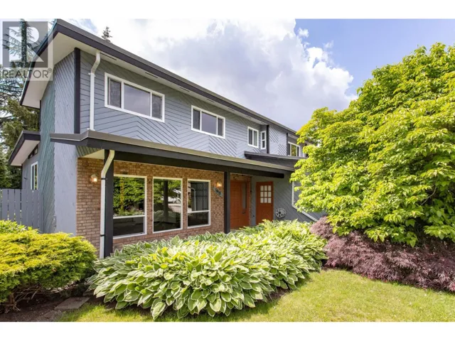 1418 GROVER AVENUE, Coquitlam, British Columbia V3J3G2