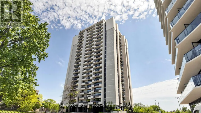 1404 - 1455 LAWRENCE AVENUE W, Toronto (Brookhaven-Amesbury), Ontario M6L1B1