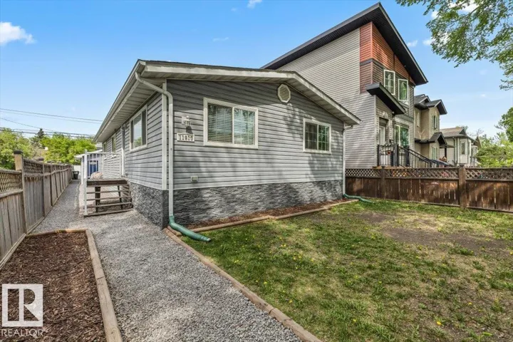 11910 95 ST NW, Edmonton, Alberta T5G1R5