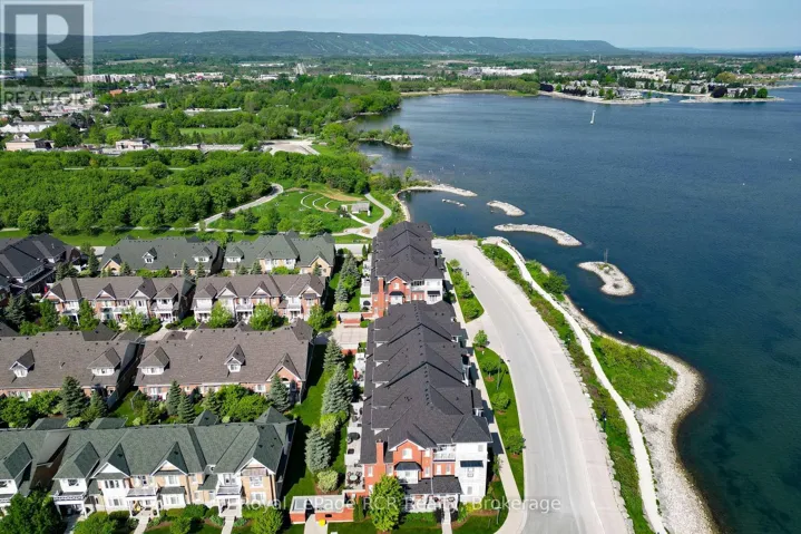 16 WHEELHOUSE CRESCENT, Collingwood, Ontario L9Y0J9