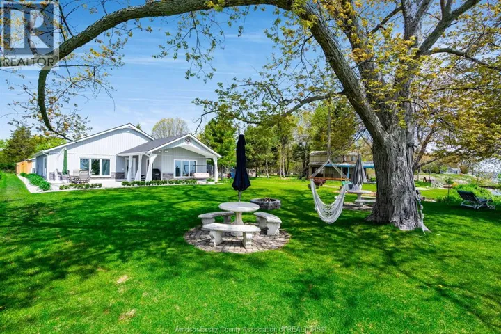 952 Hiawatha Beach, Wheatley, Ontario N0P2P0