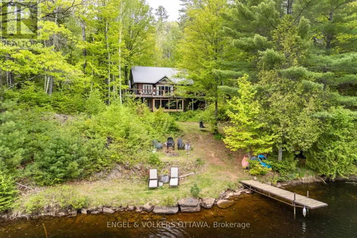 176 LITTLE BAY LANE, Greater Madawaska, Ontario K0J2R0