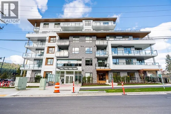 411 623 KEMSLEY AVENUE, Coquitlam, British Columbia V3J0L8
