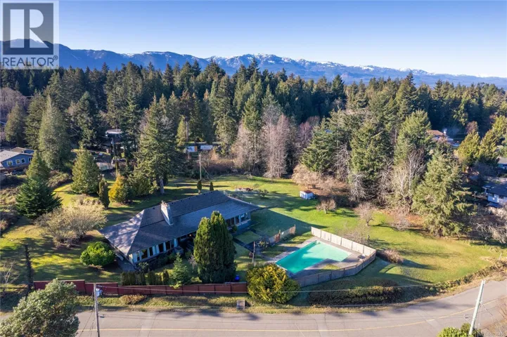 160 Kopina Dr, Bowser, British Columbia V0R1G0