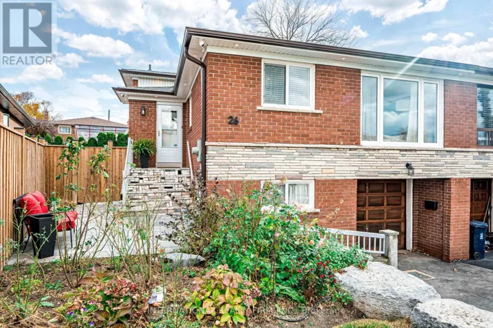 26 DELLBROOK CRESCENT, Toronto (Humber Summit), Ontario M9L1E2