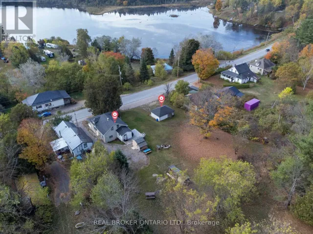 79 & 85 BRIDGE STREET, Addington Highlands (Addington Highlands), Ontario K0H1L0