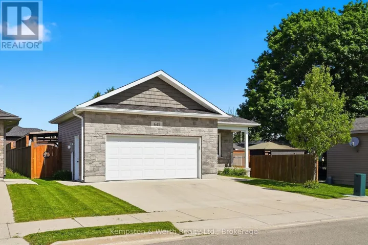 645 DAVIDSON AVENUE S, North Perth (Listowel), Ontario N4W0G7