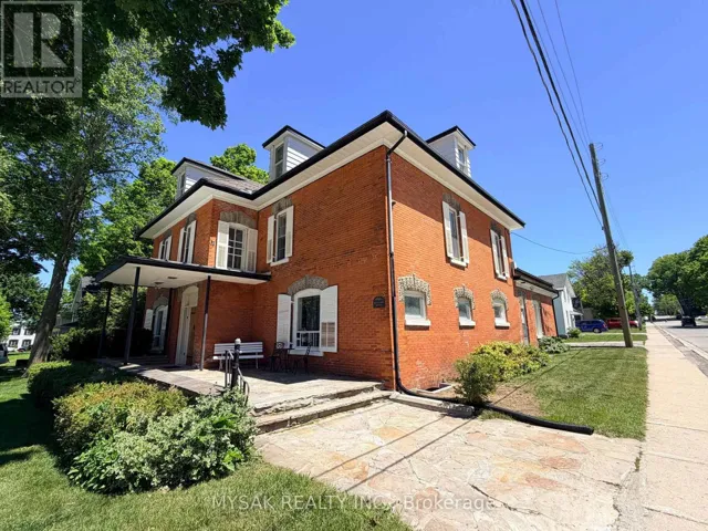 315 CENTRE STREET, North Huron (Wingham), Ontario N0G2W0