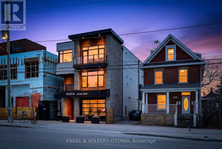 178 MAIN STREET, Ottawa, Ontario K1S1C2