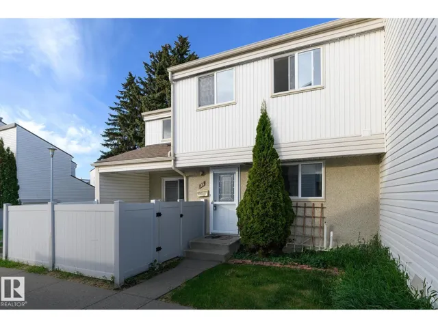 38 WOODVALE VG NW, Edmonton, Alberta T6L1W2