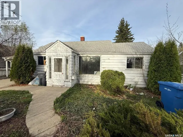 1712 103rd STREET, North Battleford, Saskatchewan S9A1L9